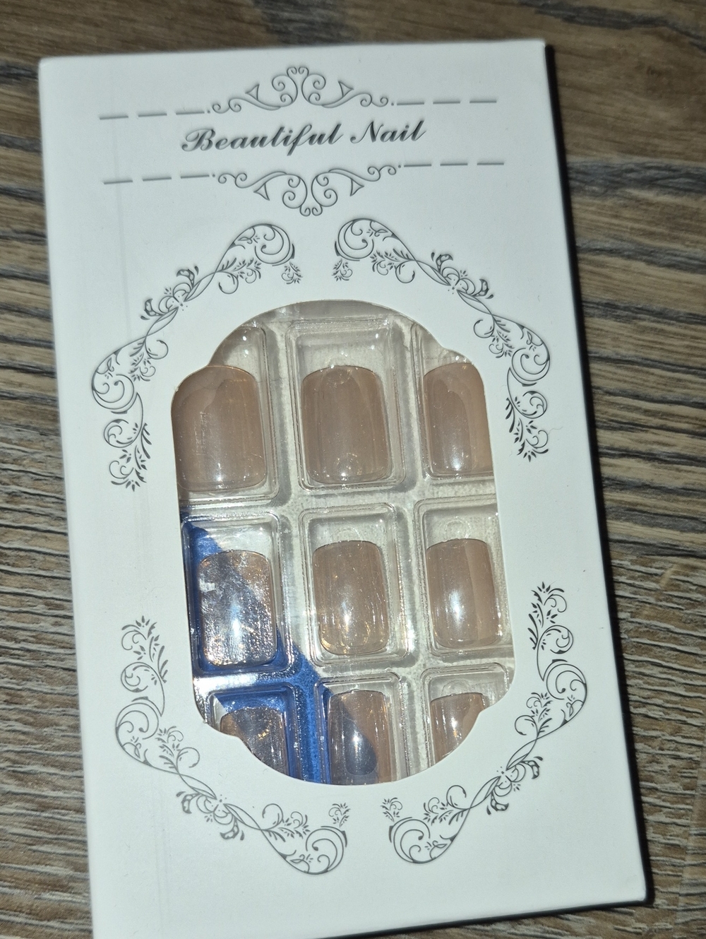 Faux Nail Set - Nude with Blue Accent